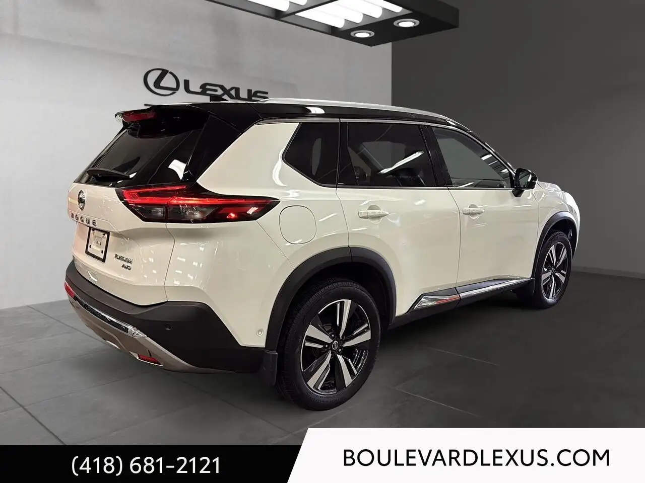 Nissan Rogue снимка Nissan Rogue