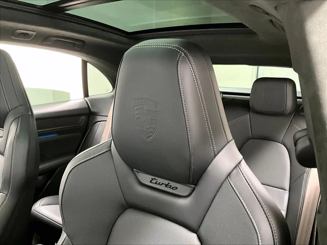 Porsche Macan снимка Porsche Macan