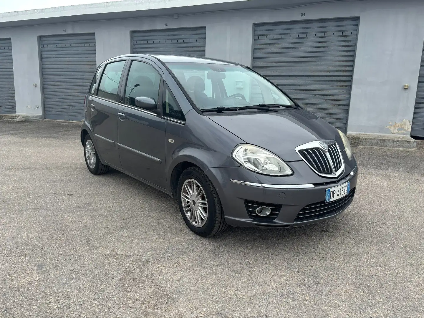 Lancia MUSA Musa 1.3 mjt Oro Szary - 2