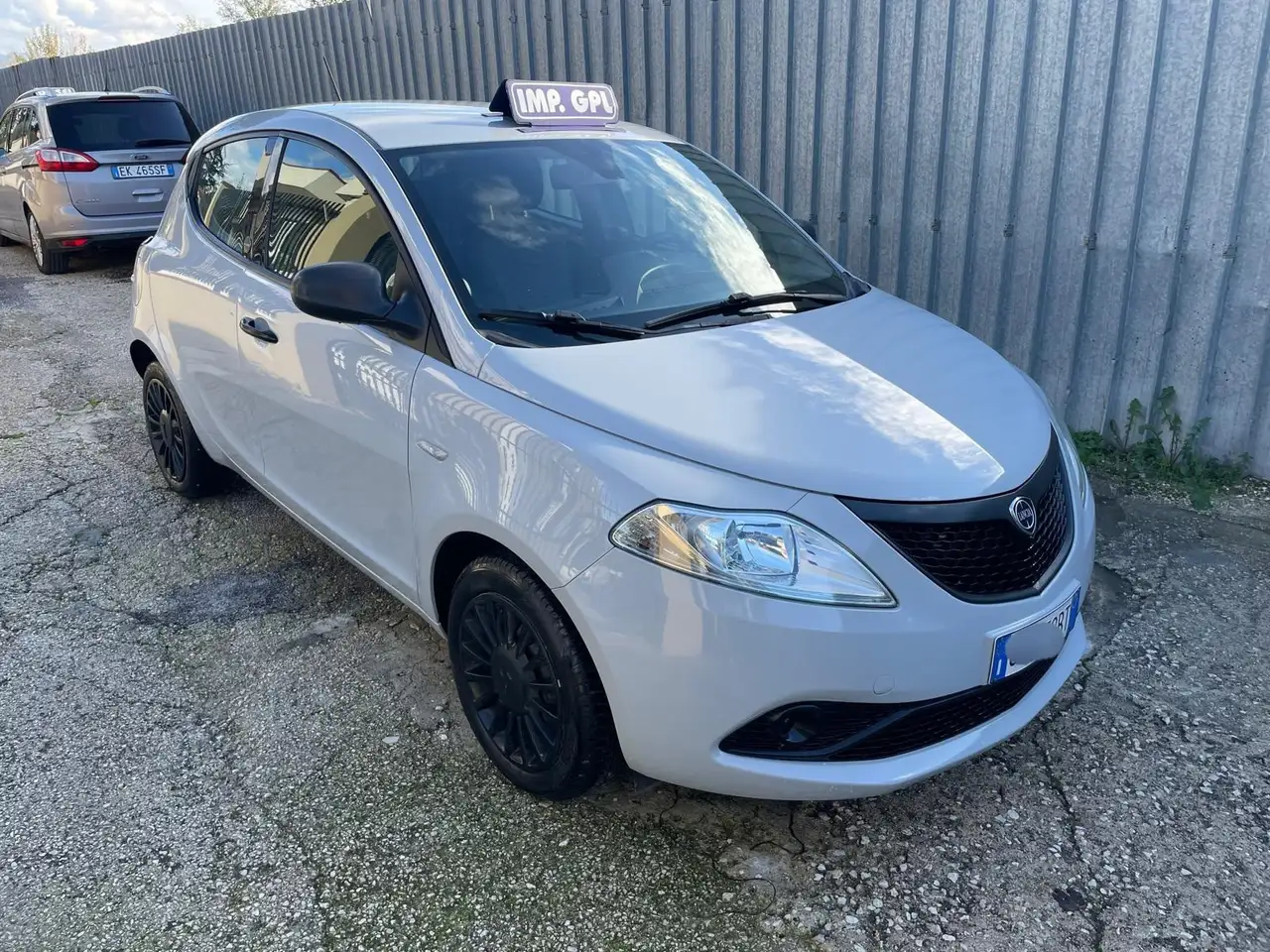 Lancia Ypsilon 2021