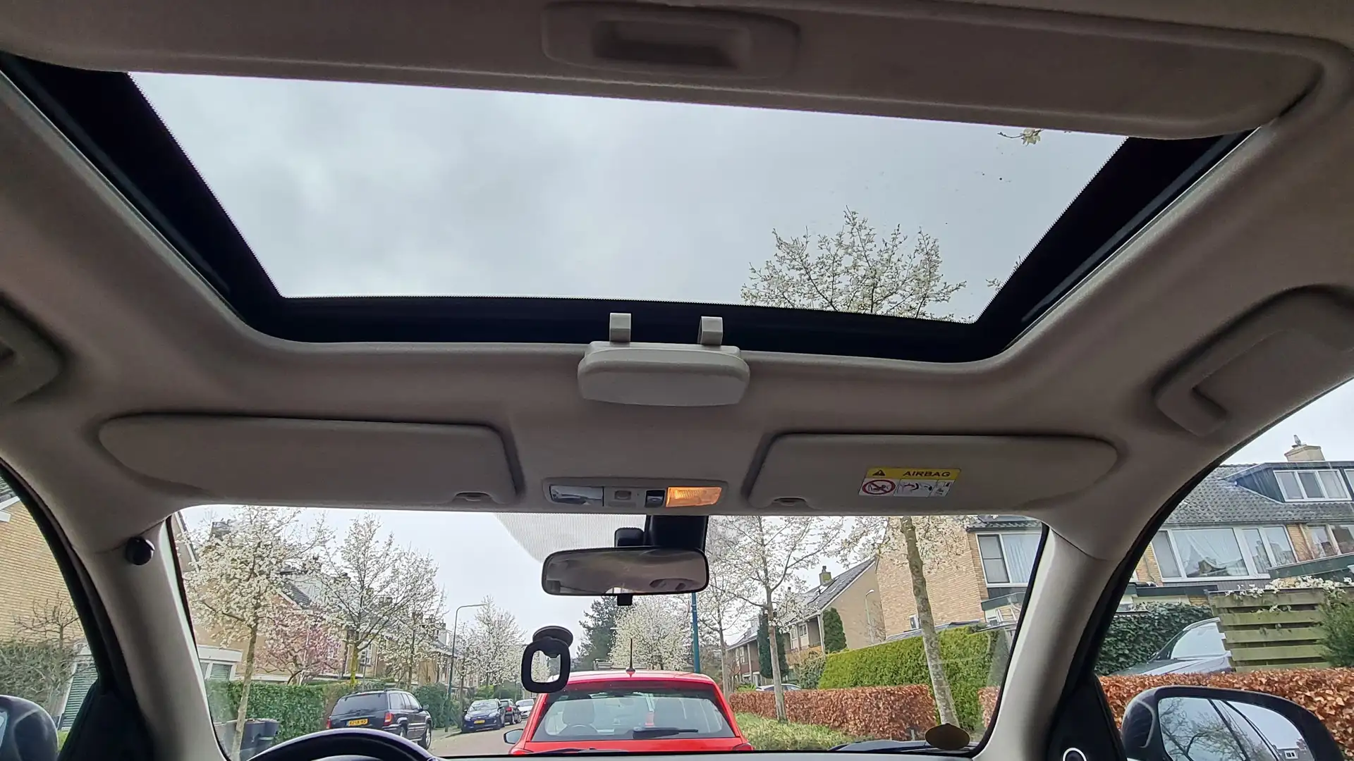 Mitsubishi Outlander LPG G3 Outlander PHEV Instyle+ Zwart - 2