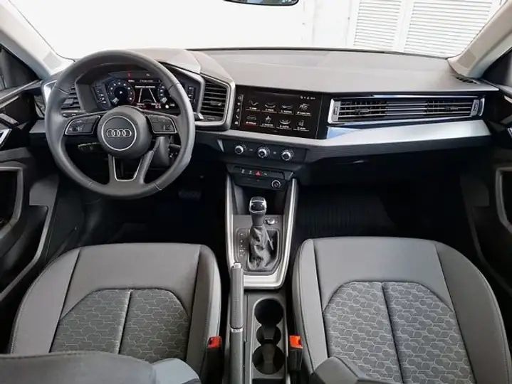 Audi A1 2025, foto 3