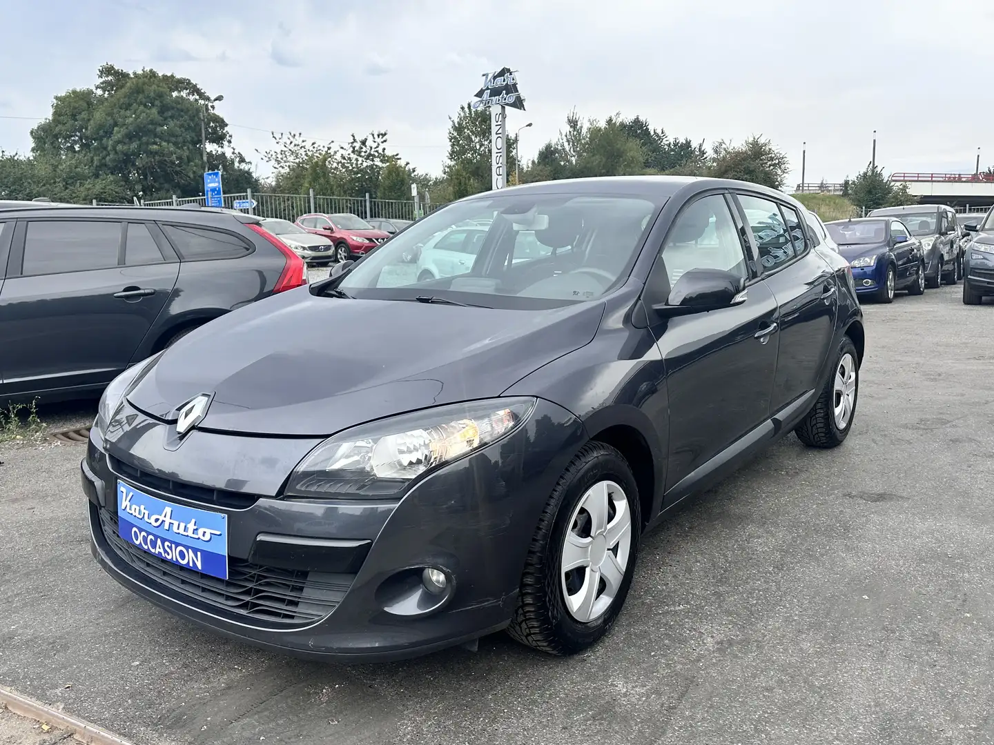 Renault Megane Megane 1.5 dCi *GPS*CLIM*PRÊTE IMMATRICULER* Gris - 2