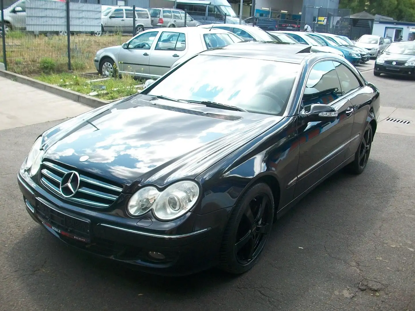 Mercedes-Benz CLK 220 CDI Coupe*Aut*Leder*Navi*S-Dach*PDC* Schwarz - 1