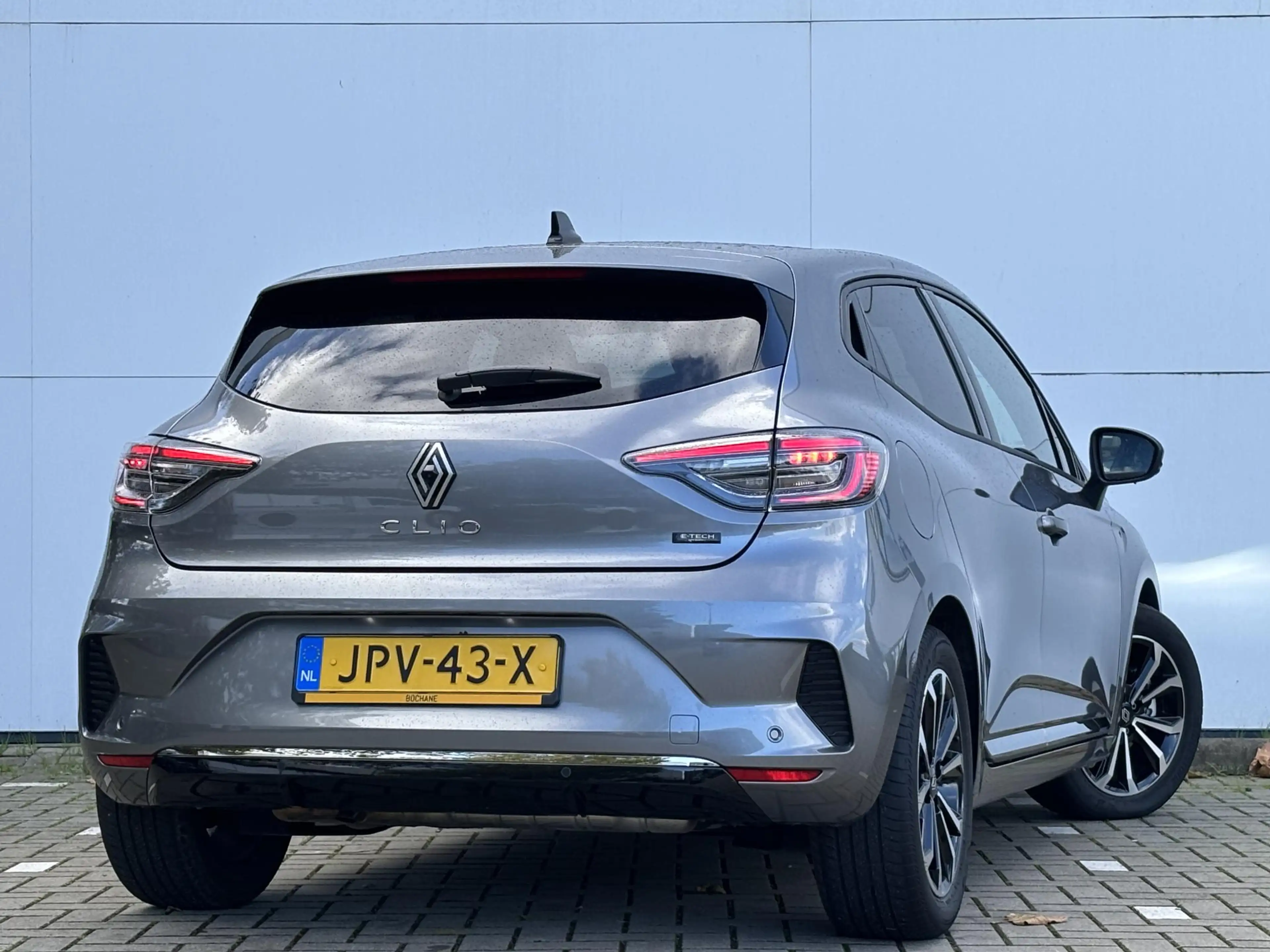 Renault Clio 1.6 E-Tech Full Hybrid 145 techno | Navigatie | St — photo 2