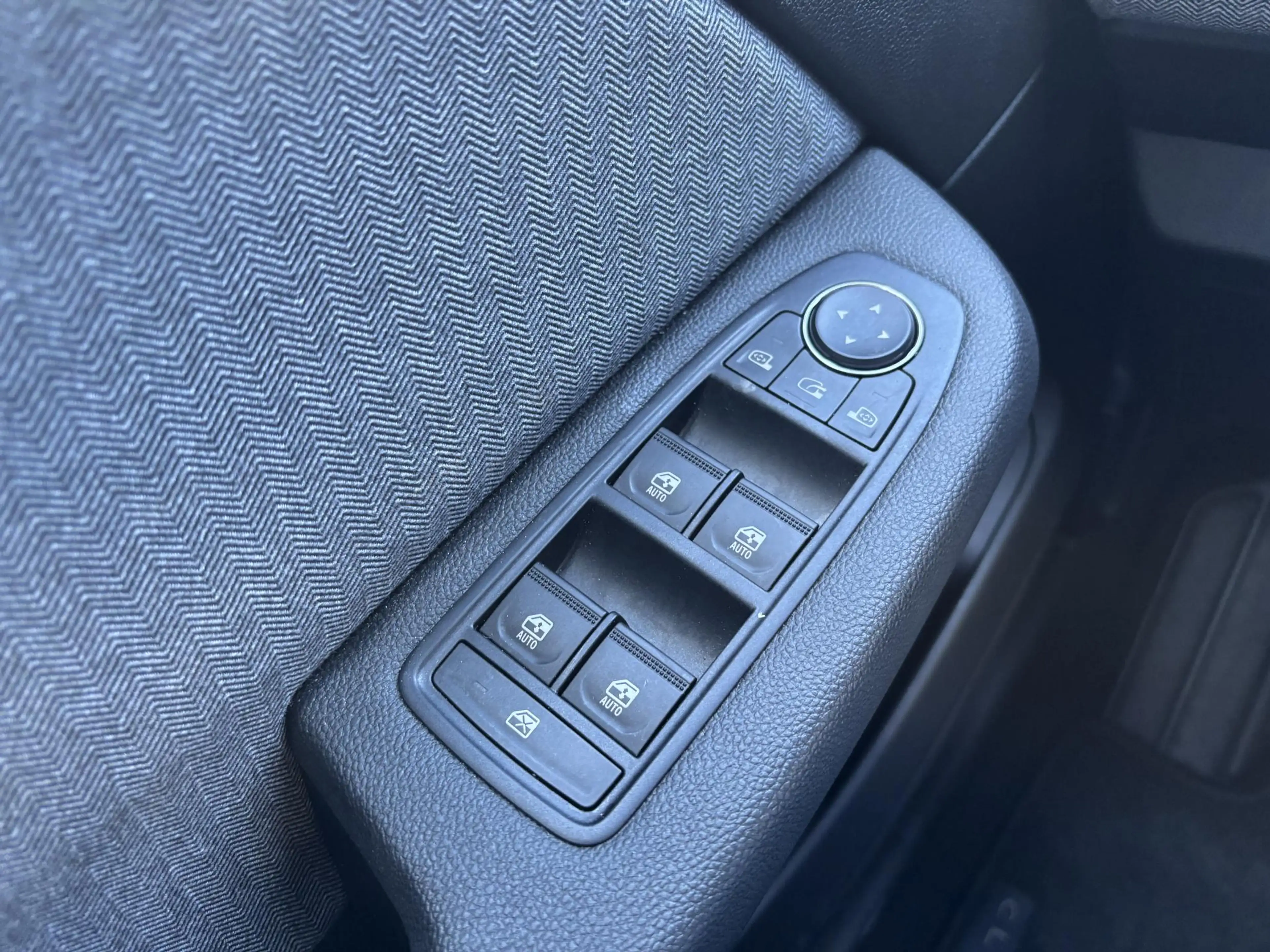 Renault Clio 1.6 E-Tech Full Hybrid 145 techno | Navigatie | St — photo 19