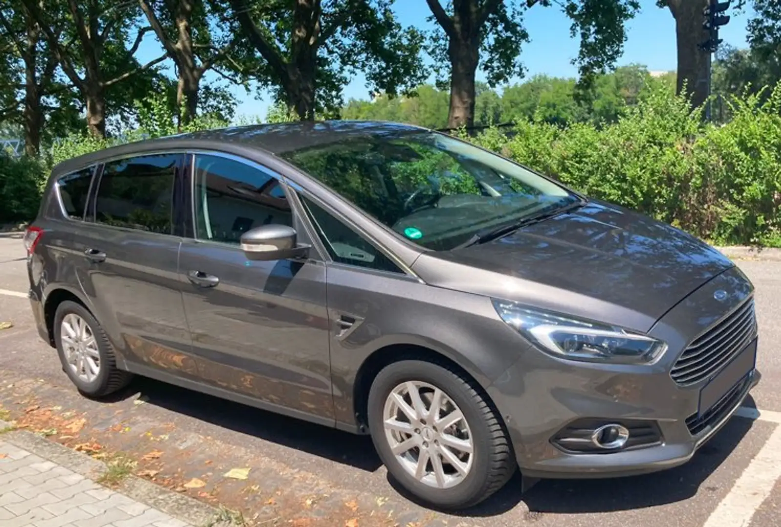 Ford S-Max S-Max 2.0 TDCi TÜV NEU AUTOMATIK ANHÄNGERKPL Grau - 2