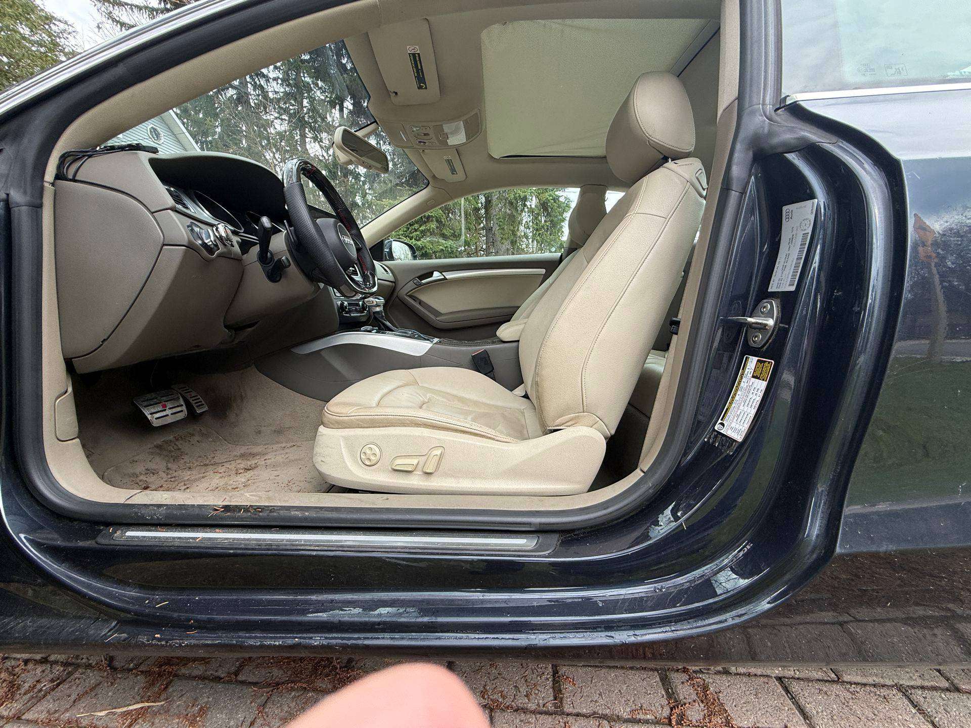 2012 Audi A5 Premium thumb 8