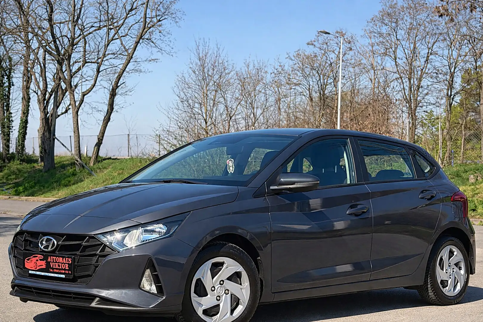 Hyundai i20 1,2 MPI Trend Line*GARANTIE,WENIG KM,SERVICE GE... Grau - 2