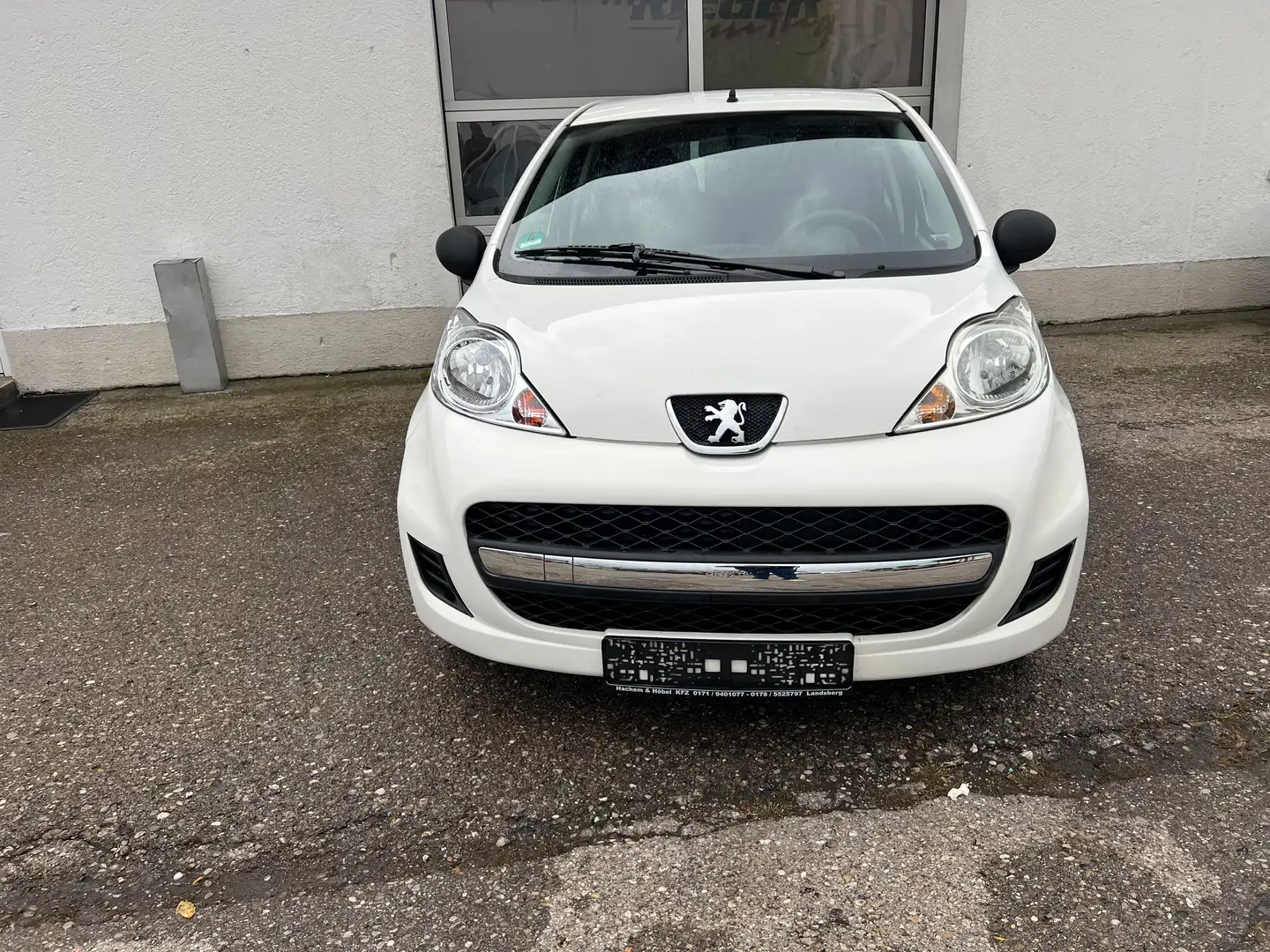 Peugeot 107 Petit Filou Weiß - 1