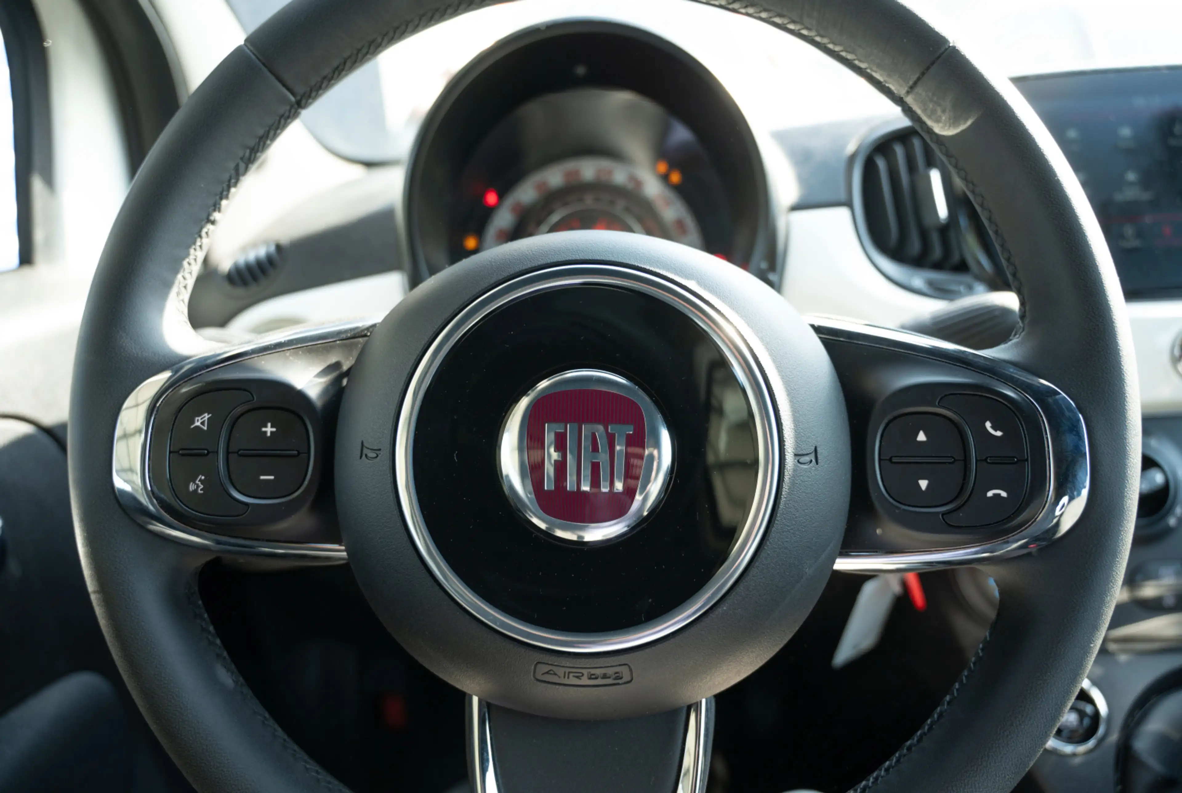Fiat 500 Basis 1.0 GSE N3 Hybrid *MIRROR SCREEN*KOMFORT PAKET* — photo 14