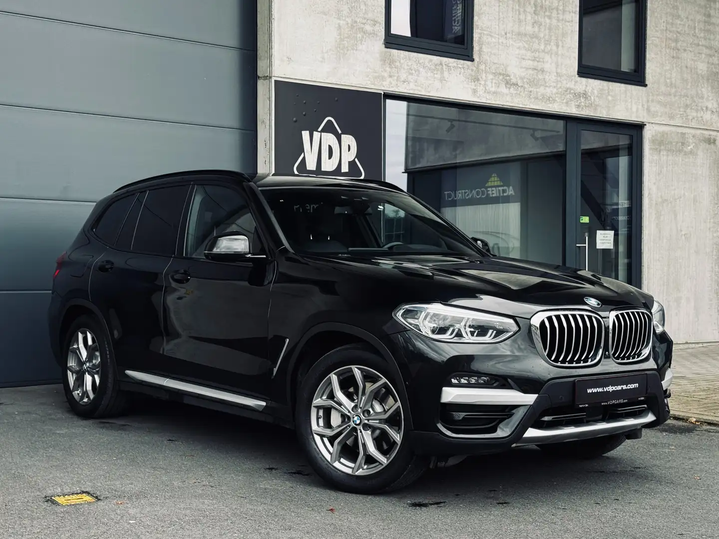 BMW X3 X3 xDrive30e PANORAMA HEAD-UP LEDER H/K AUDIO LED Noir - 2