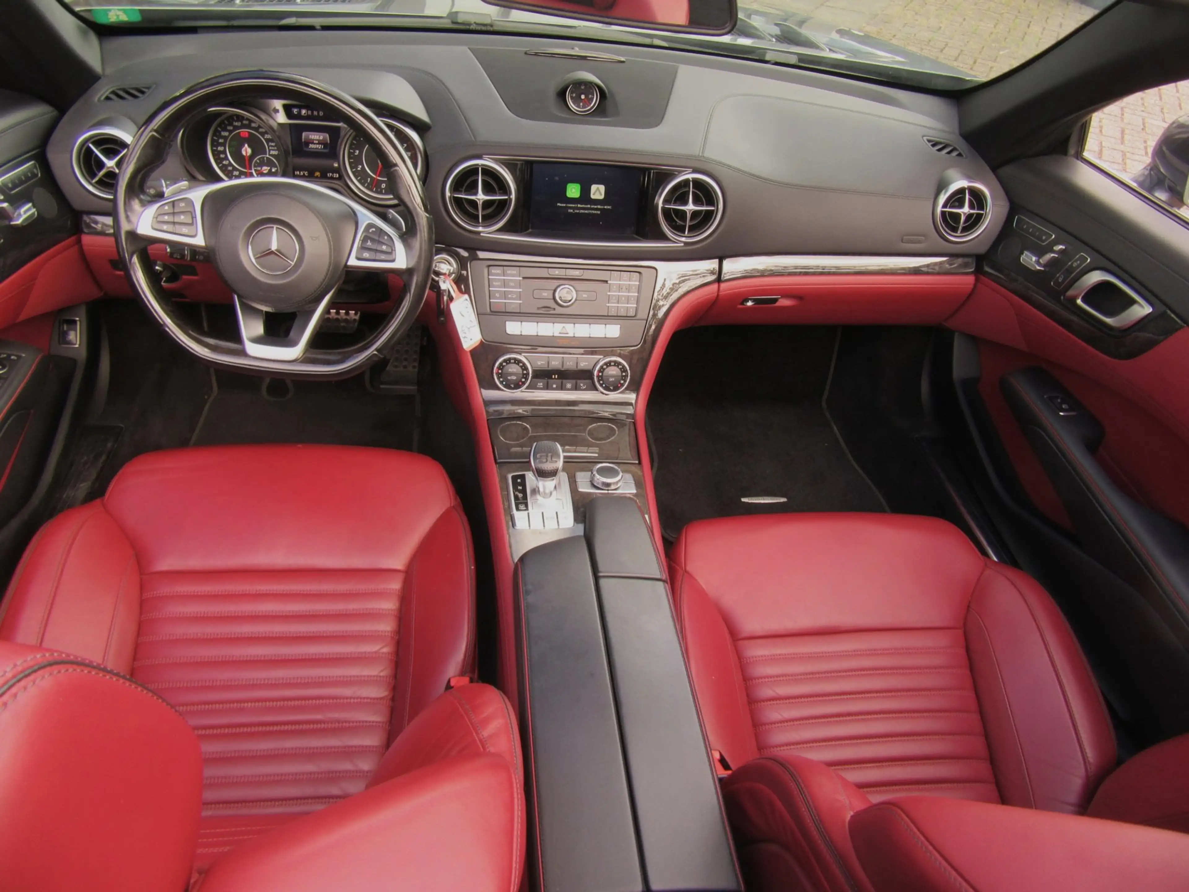 Mercedes-Benz SL 400 V6 2016 AMG PANO NW MODEL — photo 10