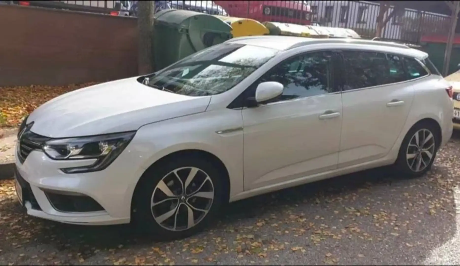 Renault Megane Mégane Grandtour bose  Energy TCe 130 Weiß - 1