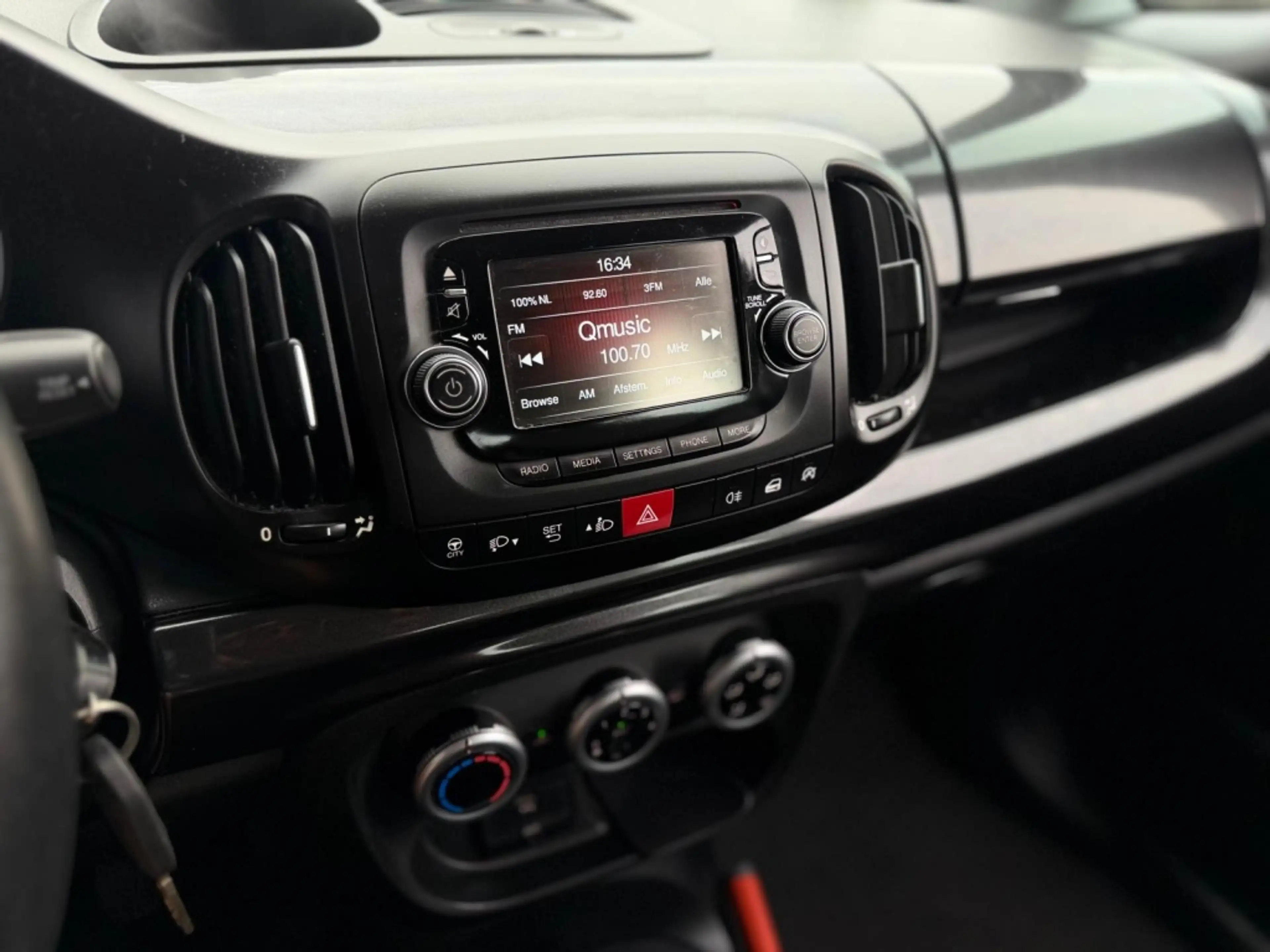 Fiat 500L 0.9 TwinAir Easy Eco |Airco |Navi |Nieuwe APK |NAP — photo 14