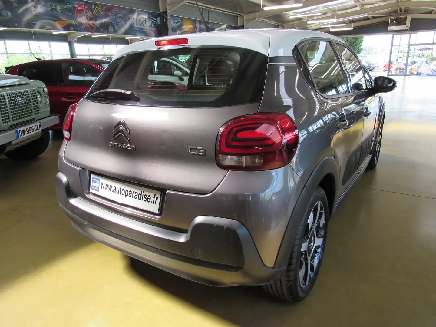Citroen C3 1.2 110 SHINE EAT6 Gris - 2