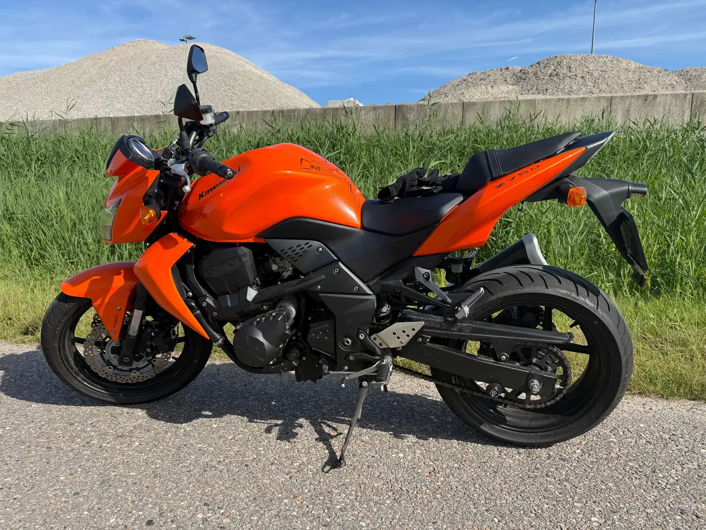 Kawasaki Z 750 ABS Oranje - 1
