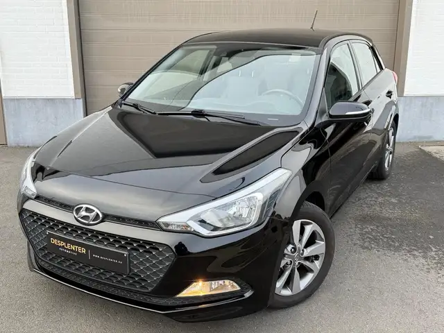 Hyundai i20 i20 1.2 GARANTIE/AIRCO/PDC/CRUISE/VERW ZETEL+STUUR