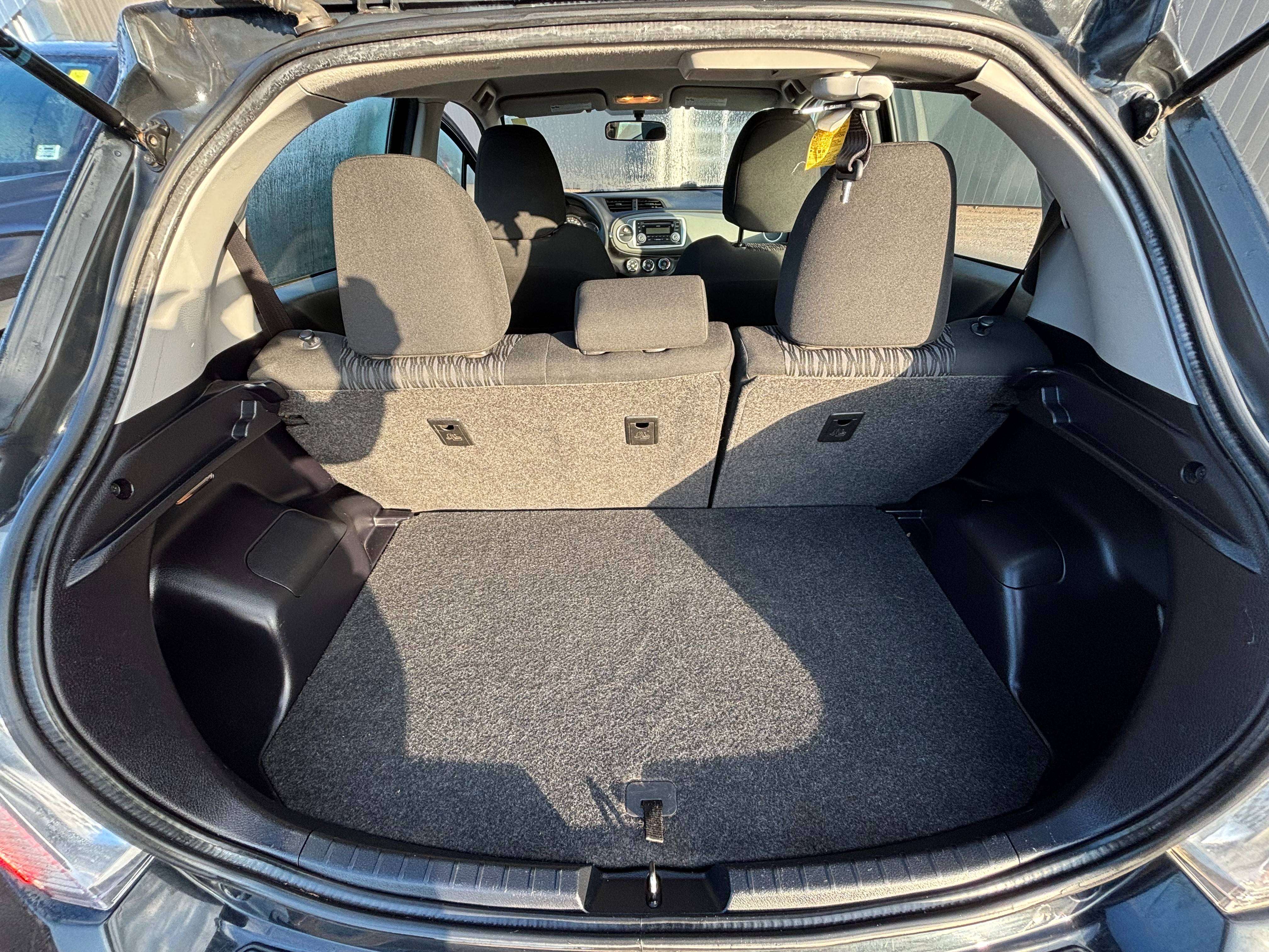 2014 Toyota Yaris Hatchback 3-Door