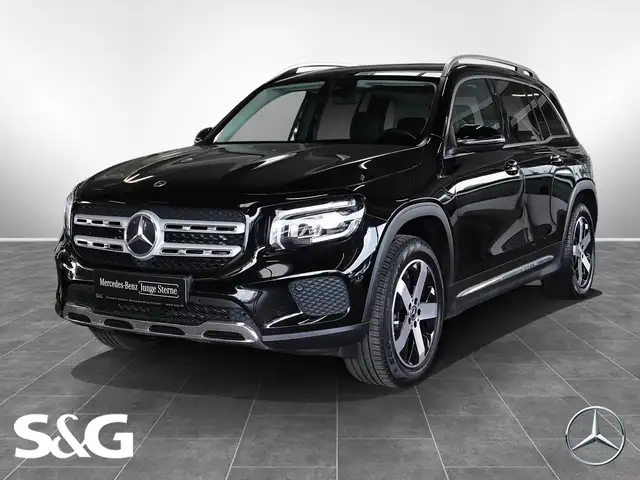 Mercedes-Benz GLB view 13