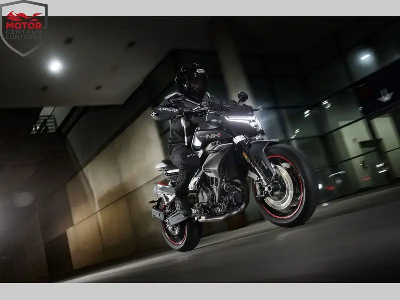 CFMOTO 800 NK - foto 3