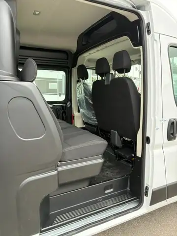 Fiat Ducato view 7