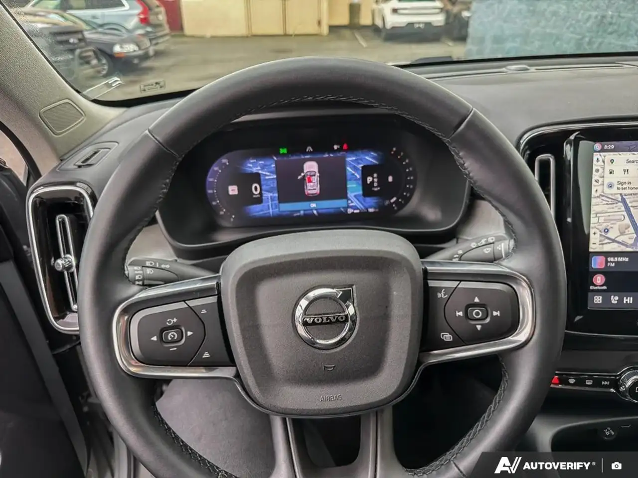 Volvo XC40 снимка Volvo XC40