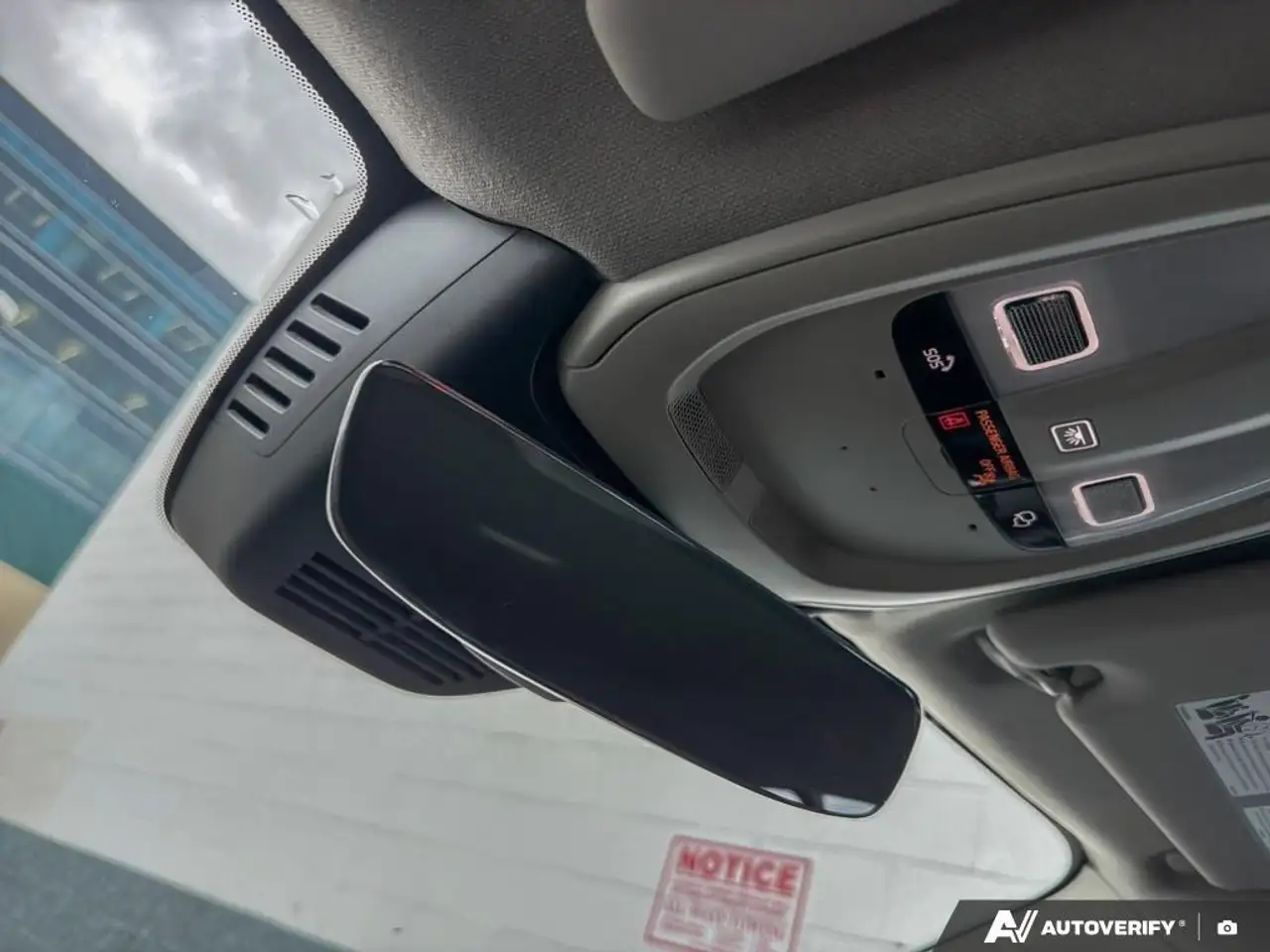 Volvo XC40 снимка Volvo XC40