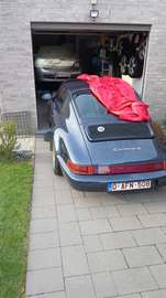 911 Carrera 4