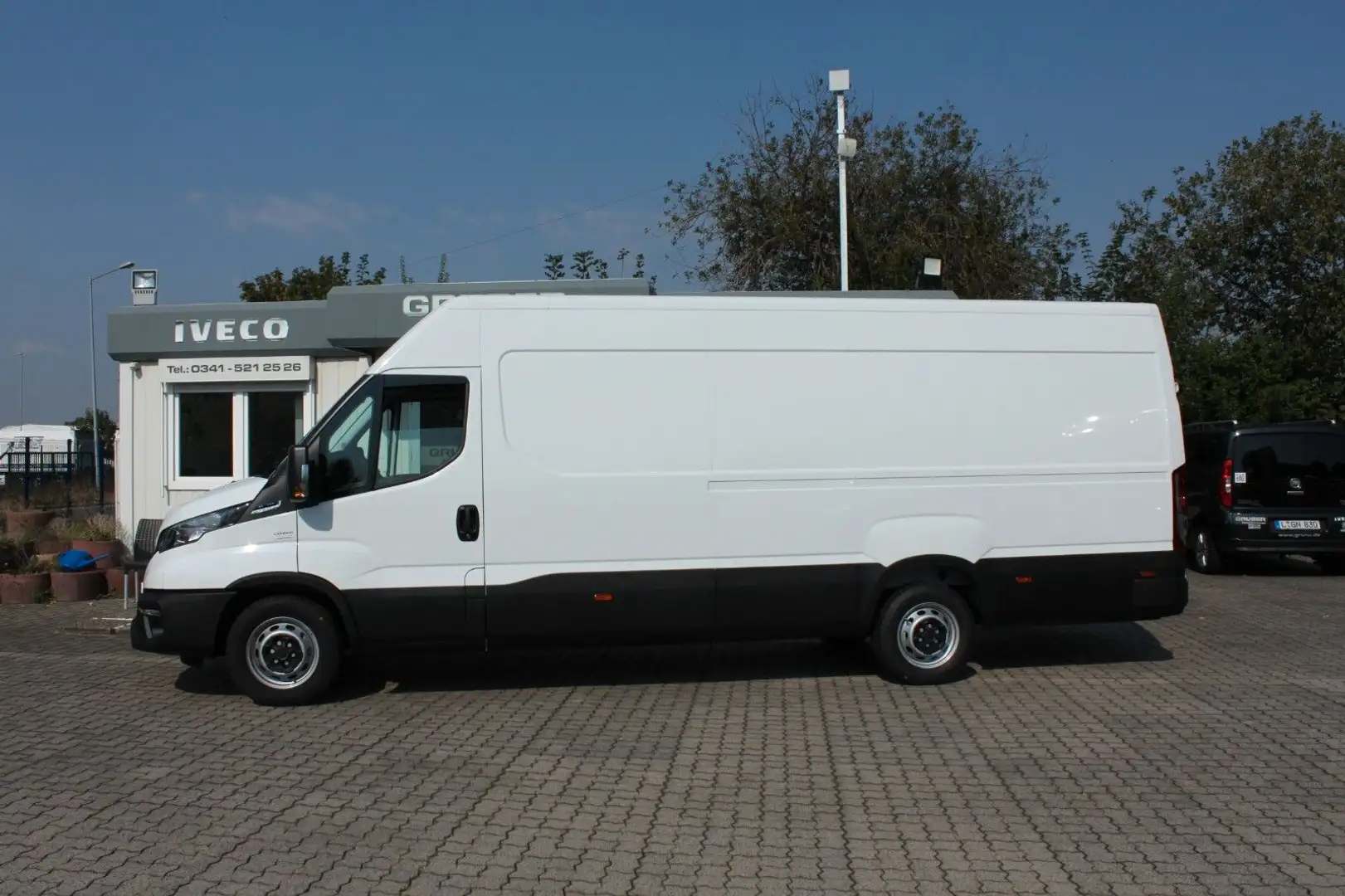 Iveco Daily 35 S 16 A8 V NEW MODEL '24 Weiß - 1
