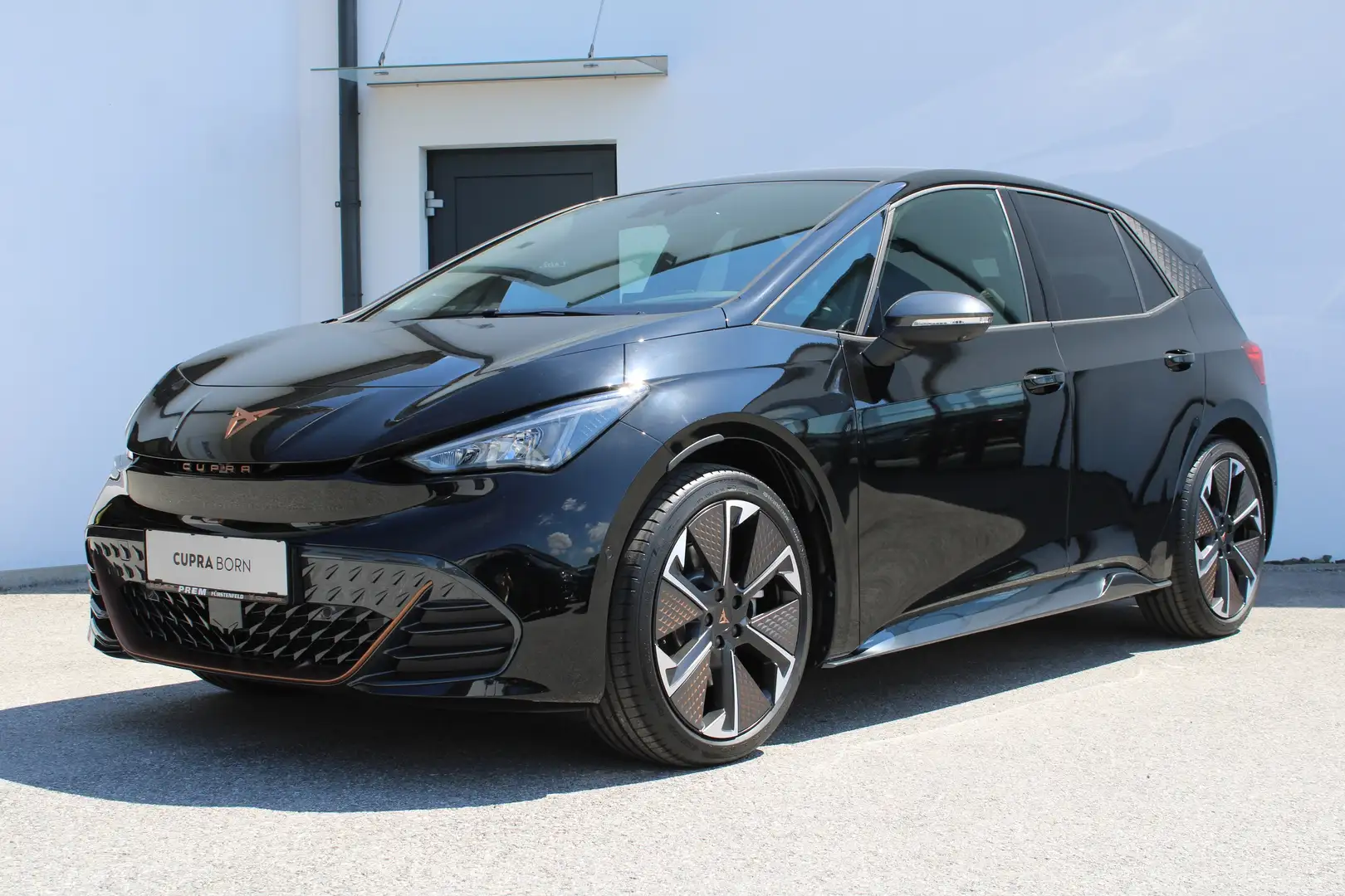 CUPRA Born 77/82 e-Boost 170kW/231PS mit MEGAAUSSTATTUNG! Schwarz - 2