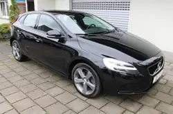 Volvo V40 T2 Momentum LED Navigation Klimaautomatik PDC Rüc