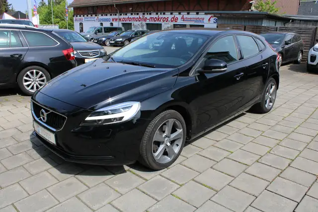 Volvo V40 T2 Momentum LED Navigation Klimaautomatik PDC Rüc