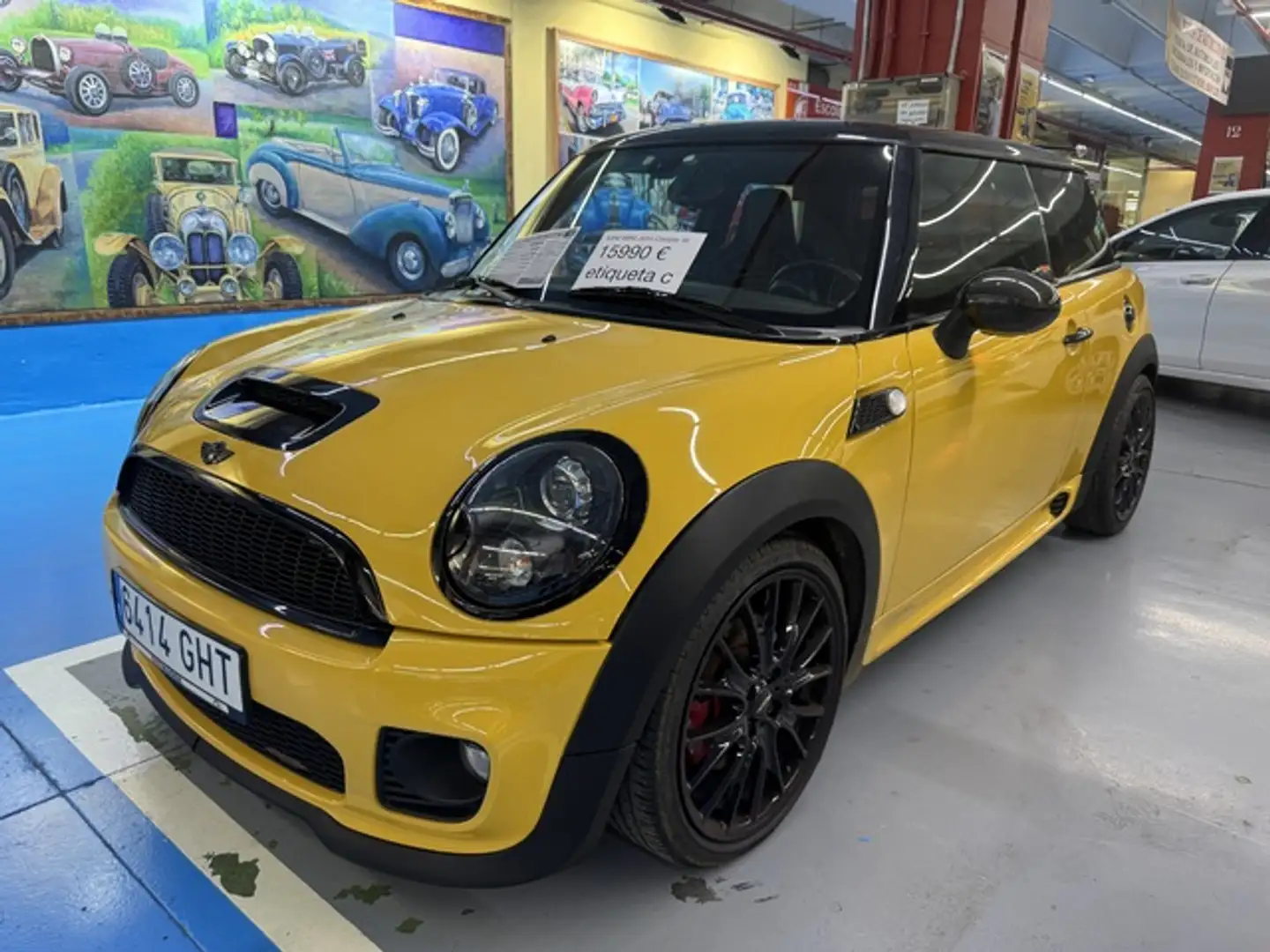 MINI John Cooper Works Jaune - 1