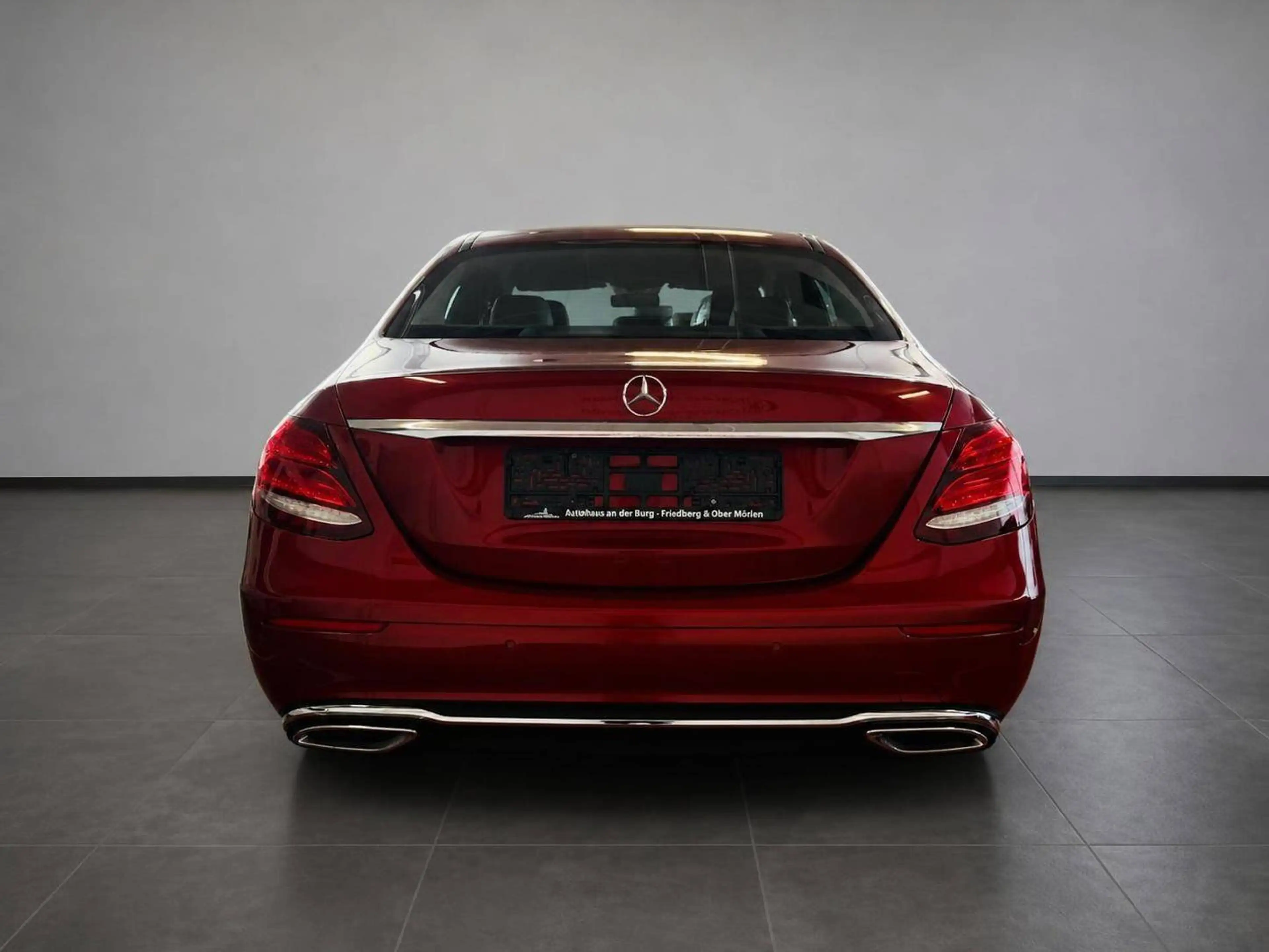 Mercedes-Benz E 220 d 4Matic Avantgarde *1.Hd.+SHgpf+Kam.+DAB+Navi+LED — photo 5