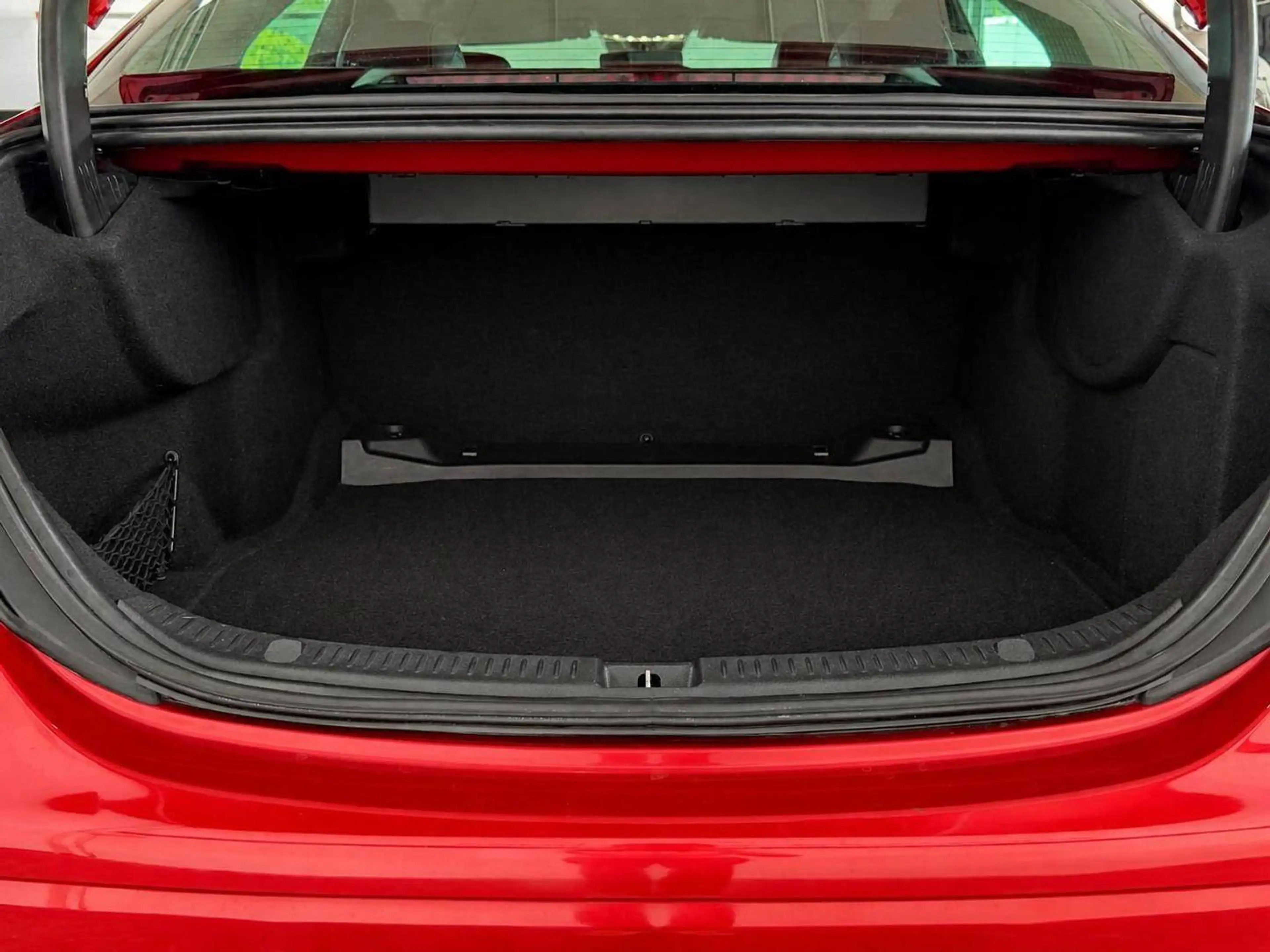 Mercedes-Benz E 220 d 4Matic Avantgarde *1.Hd.+SHgpf+Kam.+DAB+Navi+LED — photo 8