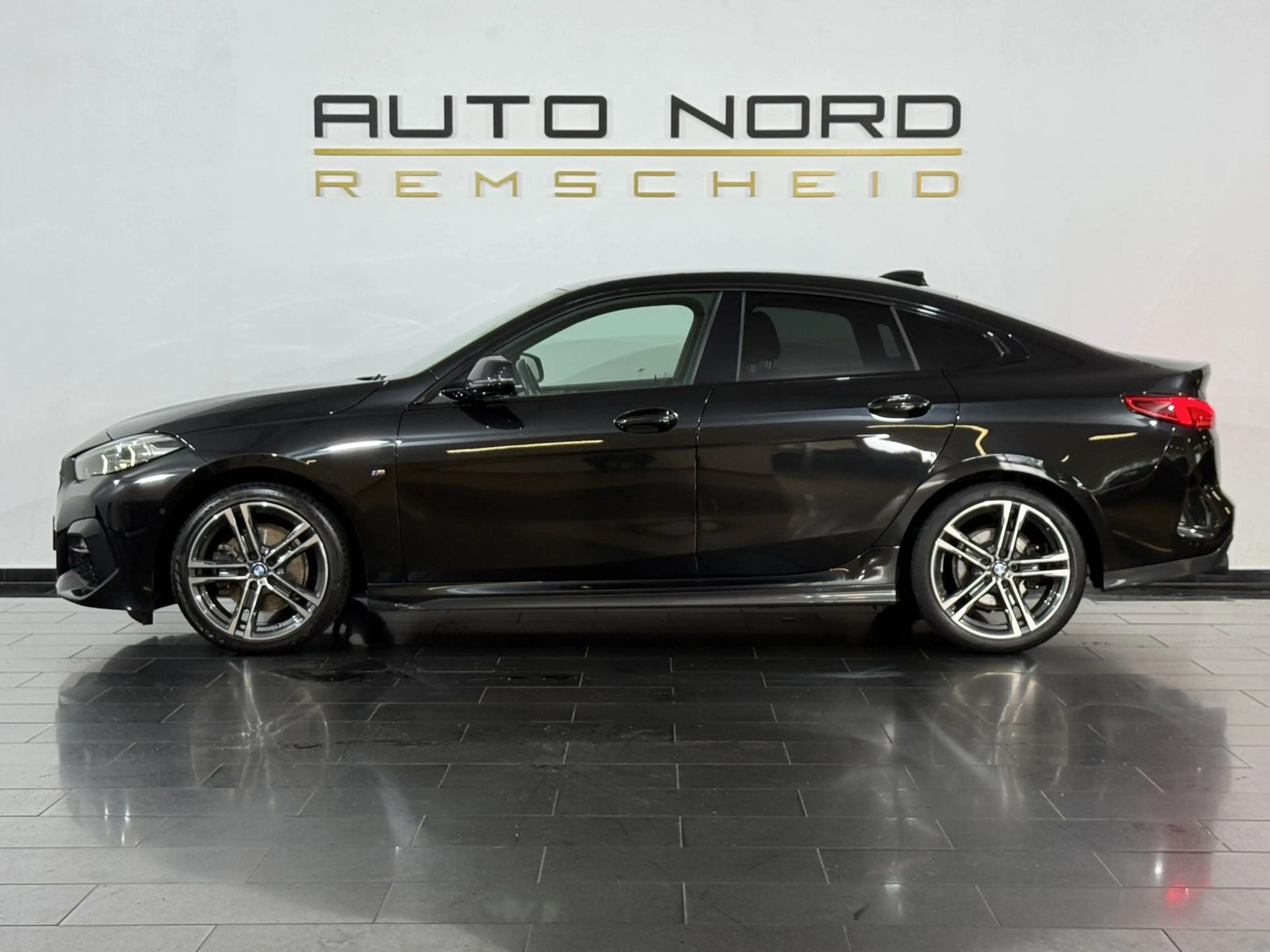BMW 218 M-Sport Shadow*HUD*AHK*DAB*Aero* — photo 10