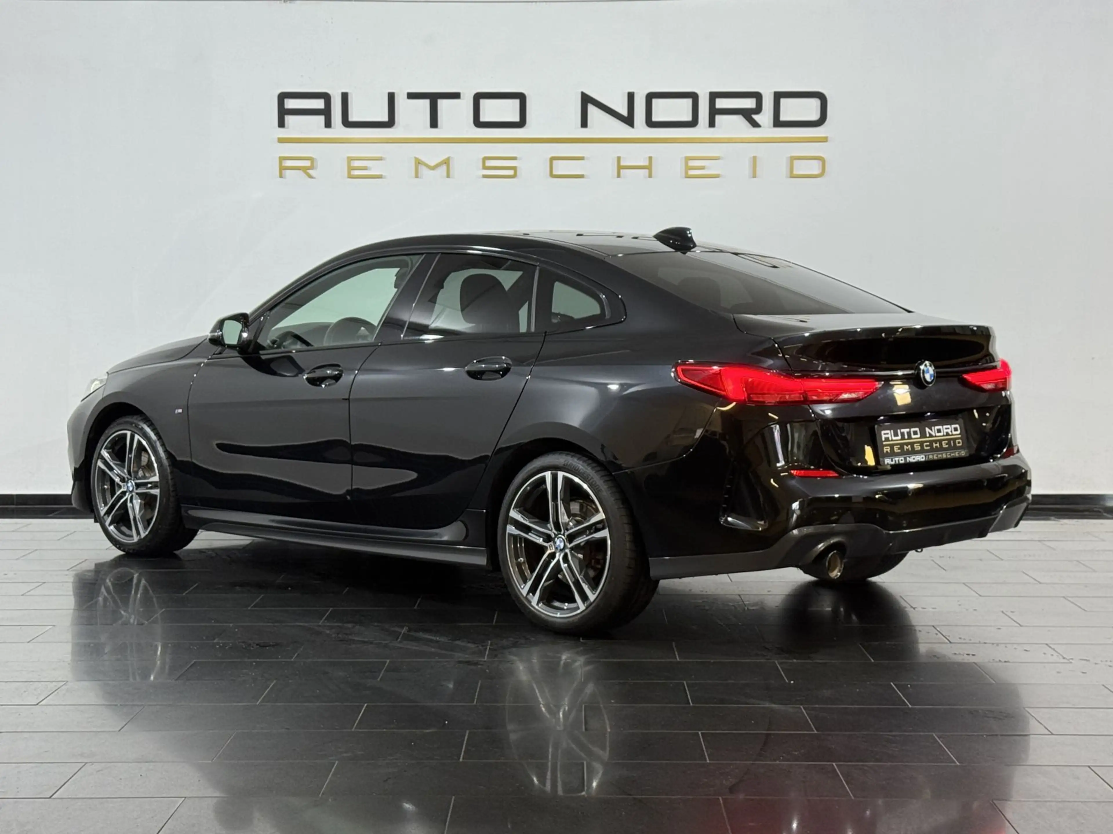 BMW 218 M-Sport Shadow*HUD*AHK*DAB*Aero* — photo 8
