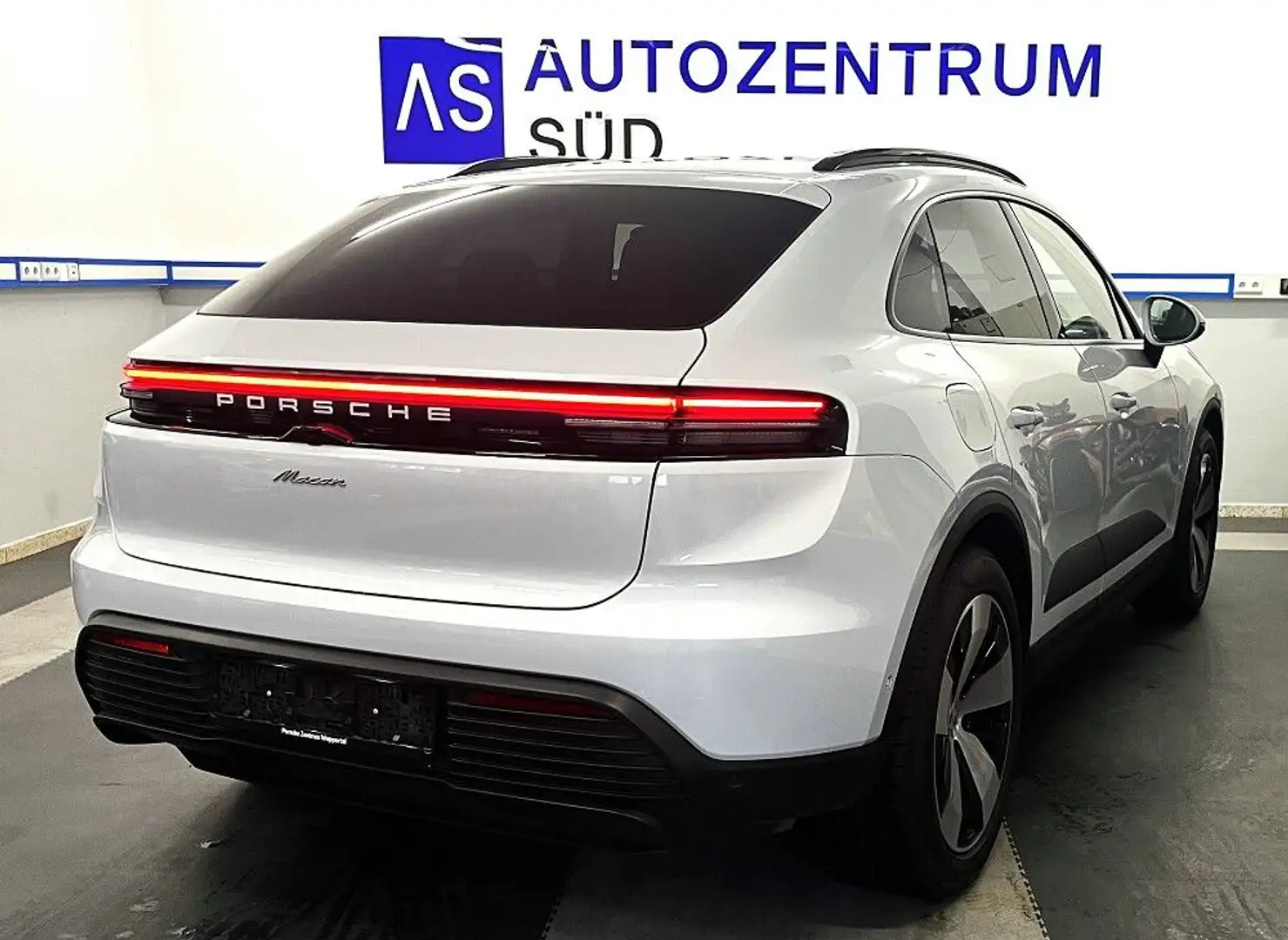 Porsche Macan Electric 4xSHZ Rückfahrkamera HUD Gris - 2
