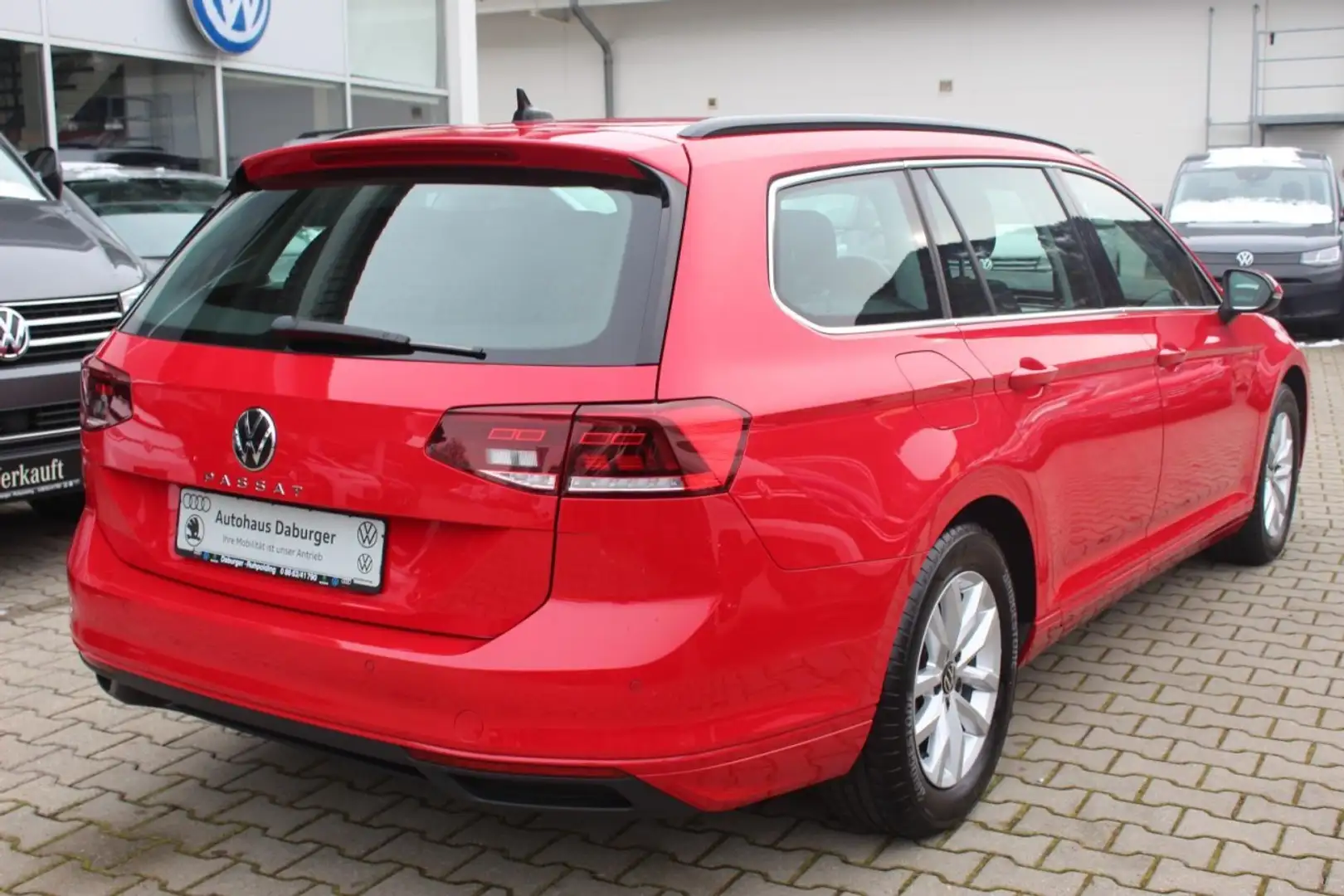 Volkswagen Passat Variant 2.0 TDI Business AHK+RFK+ACC+NAVI Klima Navi Rot - 2