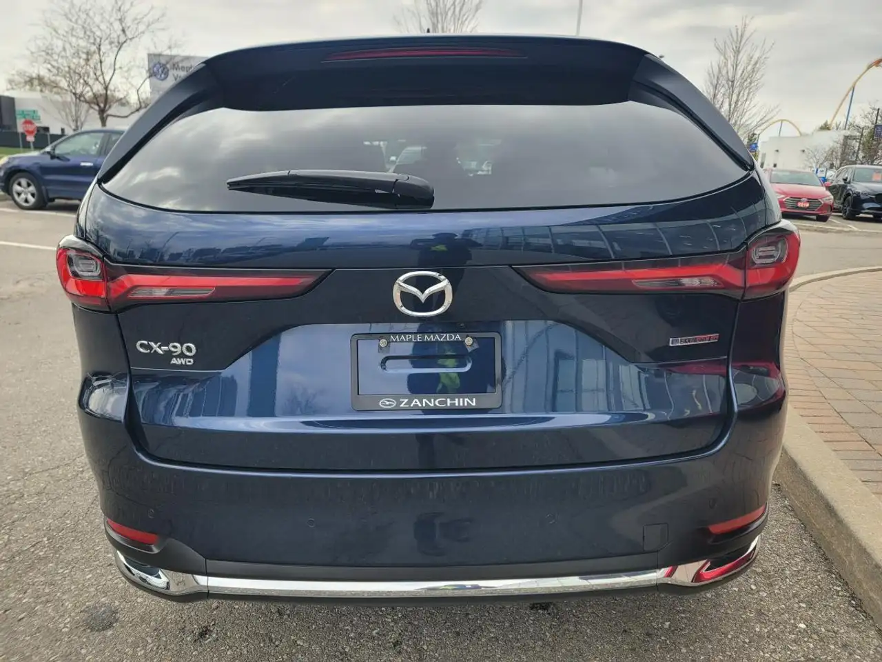 Mazda CX-90 MHEV снимка Mazda CX-90 MHEV