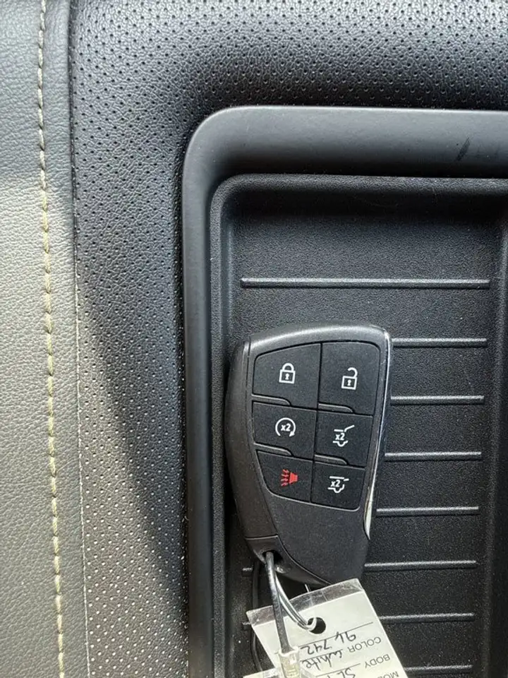 GMC Yukon снимка GMC Yukon