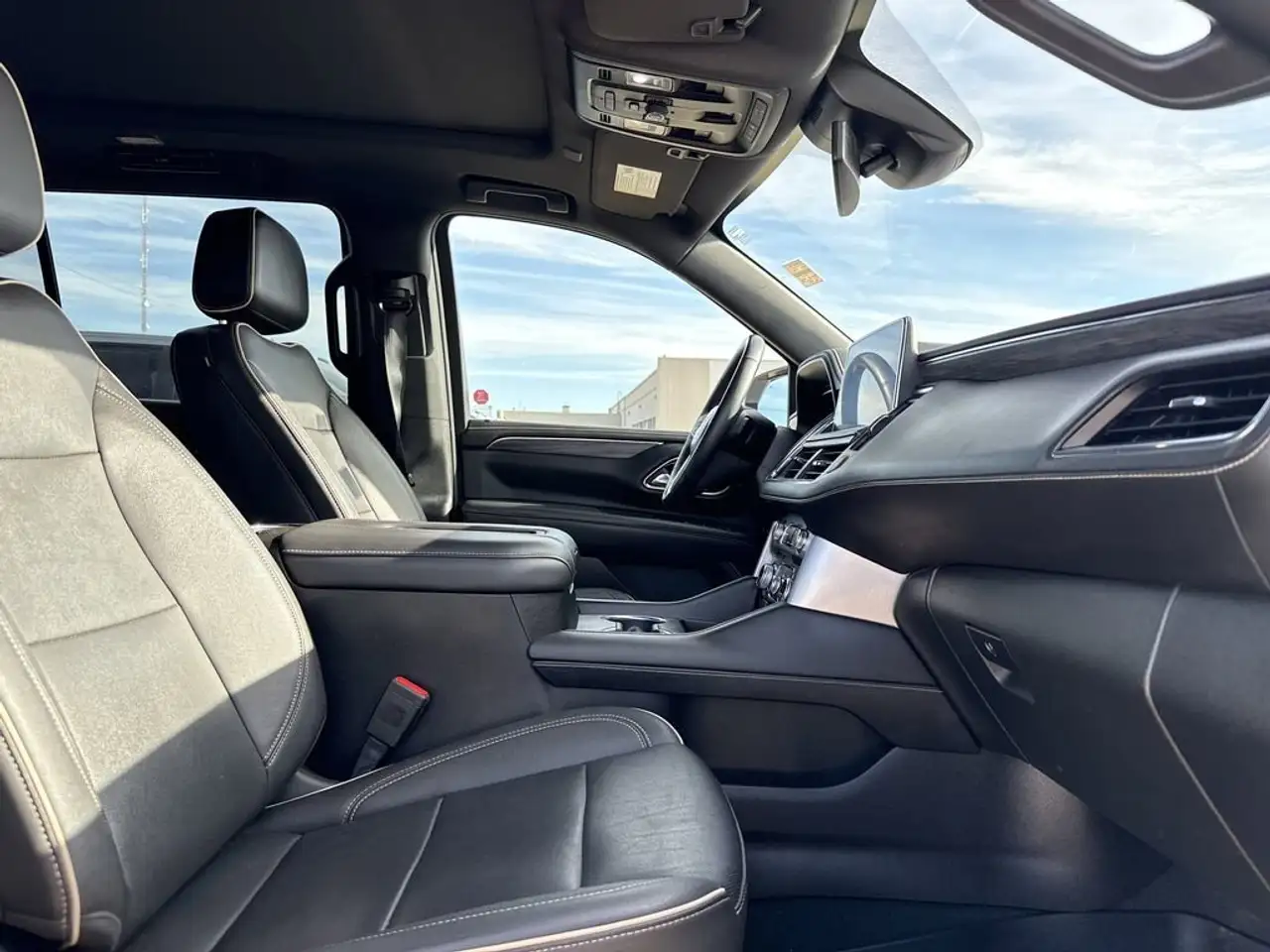 GMC Yukon снимка GMC Yukon