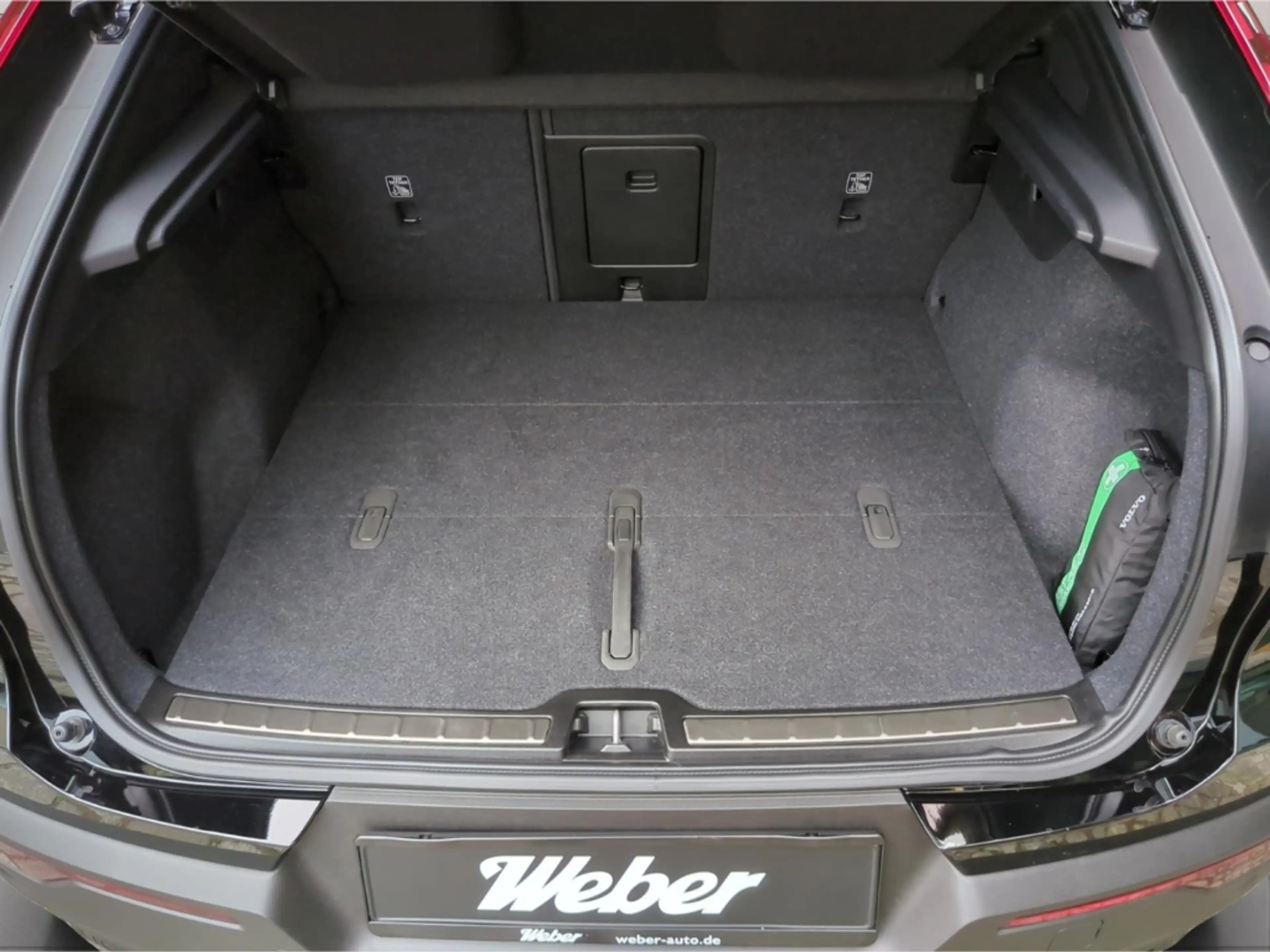 Volvo C40 Twin Motor Ultimate *Black*Vollausst.*HEICO* — photo 9