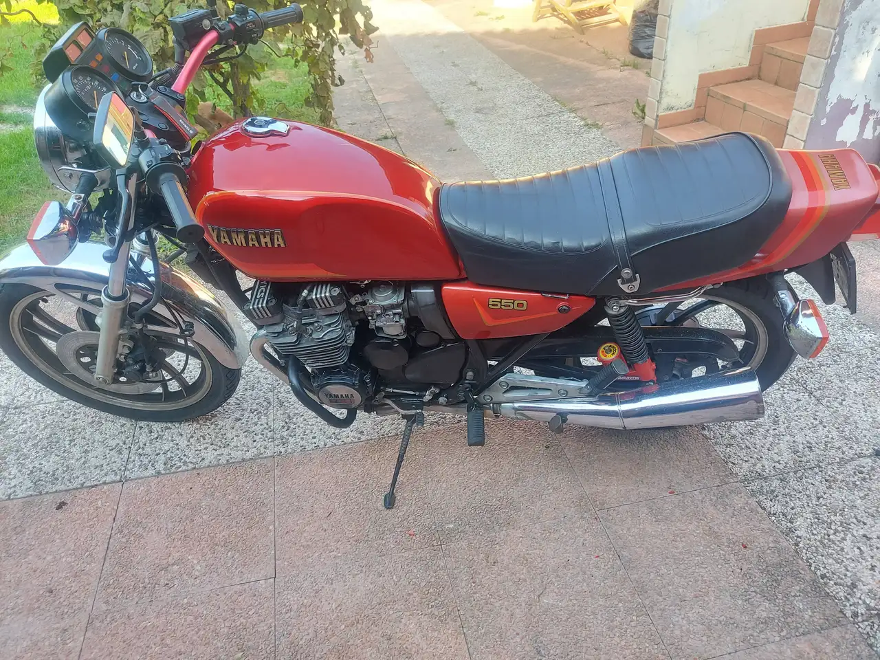 Yamaha XJ 550