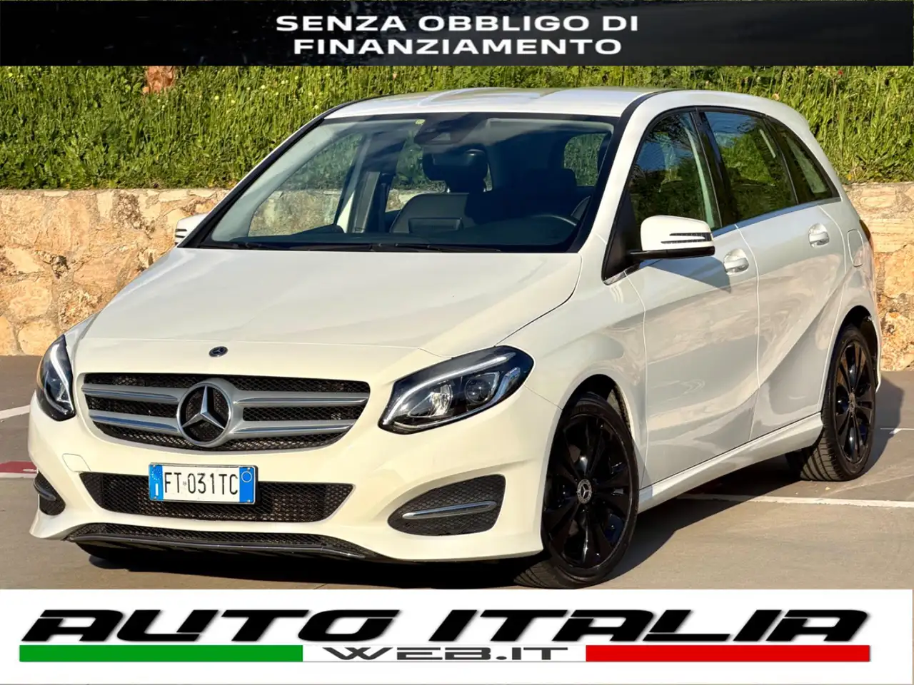 Mercedes-Benz B 180
