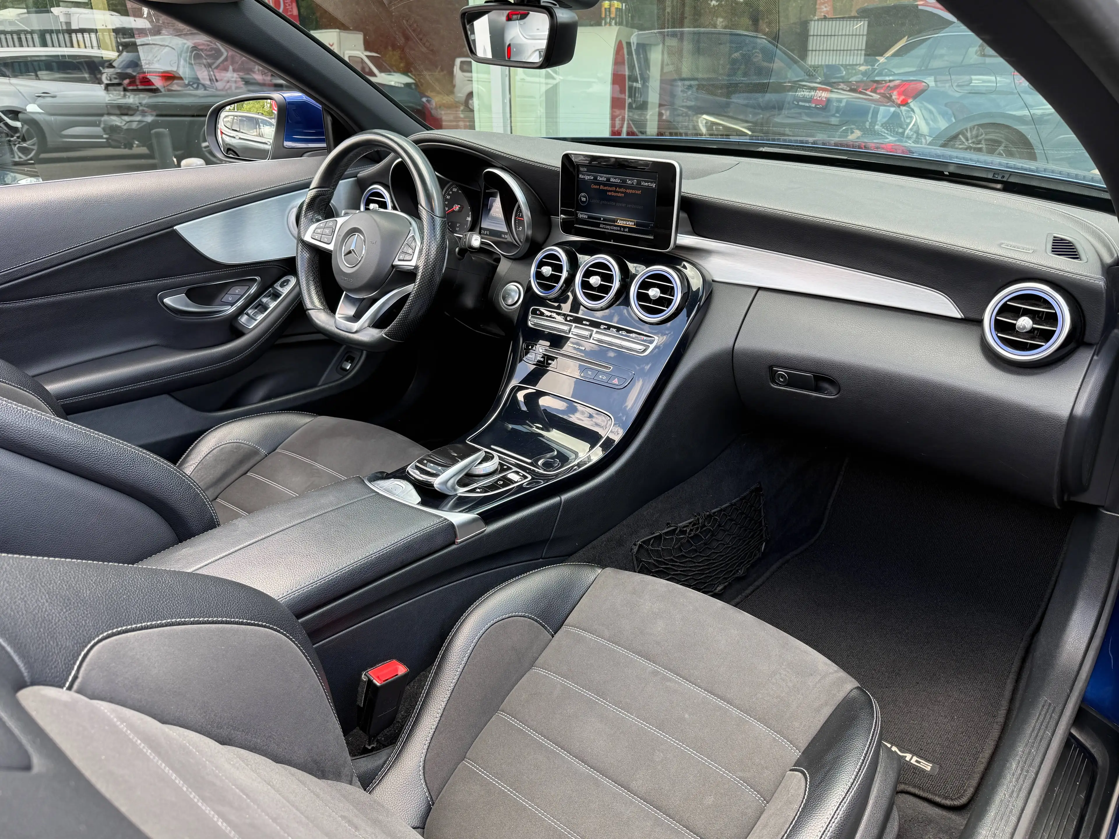 Mercedes-Benz C 250 AMG PACK / SFEERVERLICHTING / NAVI / CAMERA / AIRCO / — photo 13