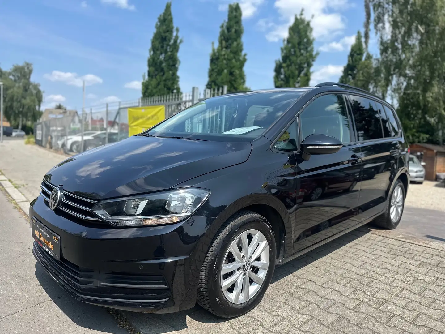 Volkswagen Touran Comfortline,AUTOMATIK,PANORAMA,KLIMA,NAVI,2xPDC !! Noir - 1
