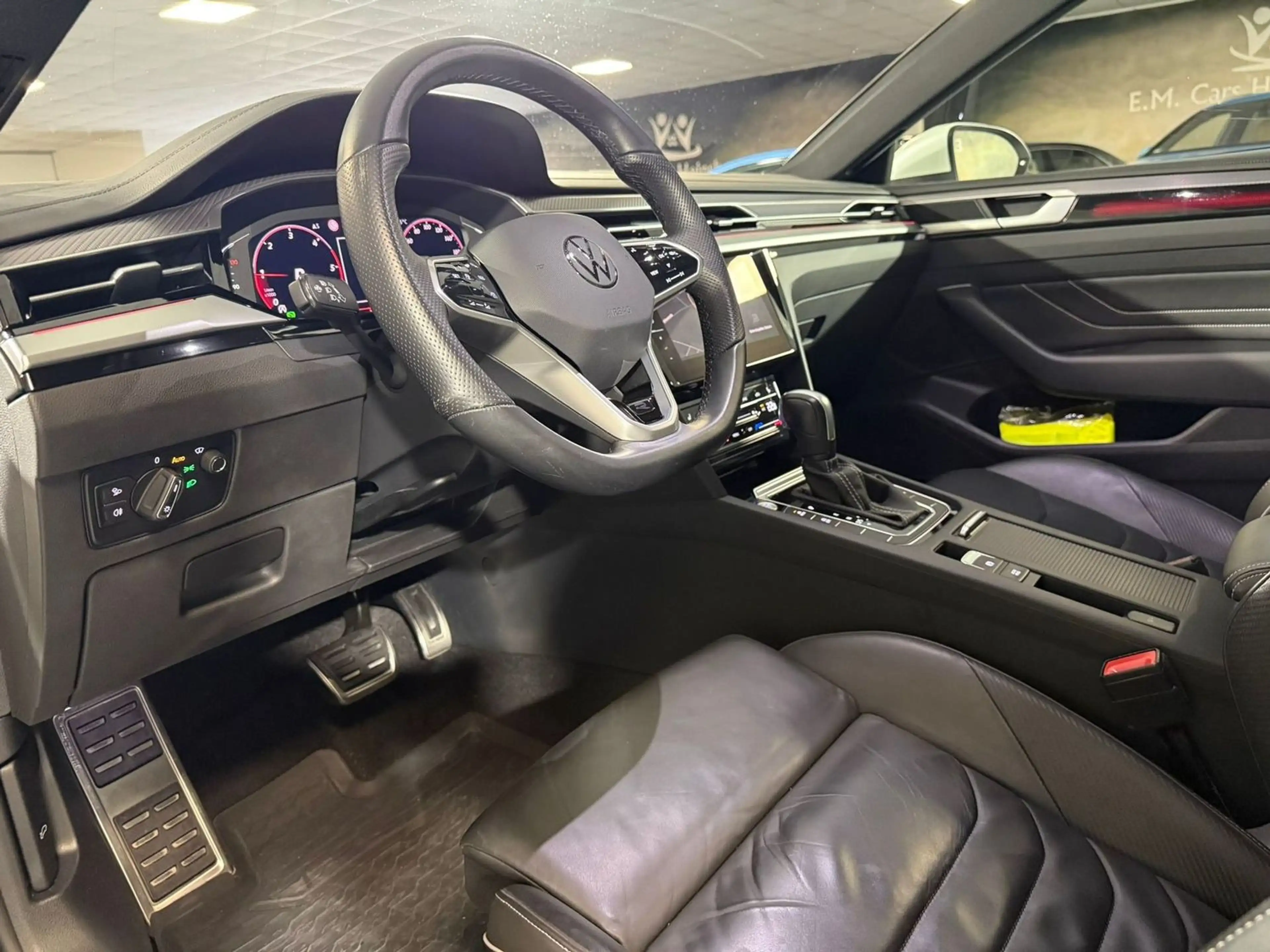 Volkswagen Arteon SB 2.0 TDI R-Line AHK Head-UP 1.Hd IQ Pano — photo 8