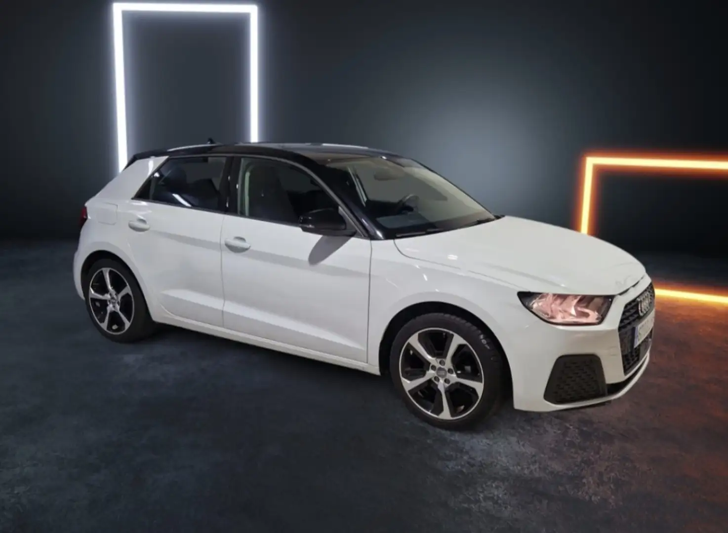 Audi A1 Sportback 25 TFSI Wit - 2